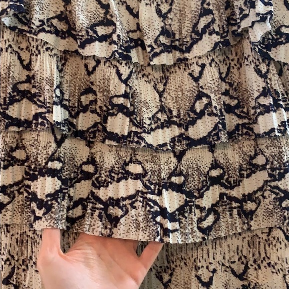 Endless Rose Tanktop - Picture 4 of 7